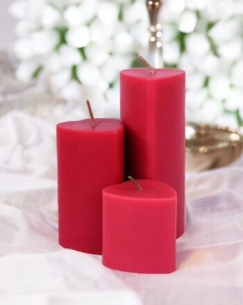 Set of 2 Heart-Shaped Pillar Candles