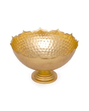 Resin Marvel Triangle Grace Showpiece
