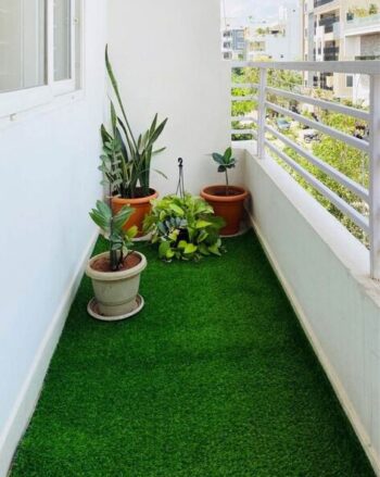 Artificial Grass Water-Resistant Rectangular Mat