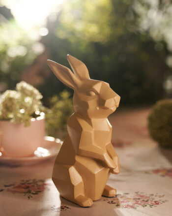 Polyresin Giraffe Figurine