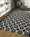 Geometric Handloom Cotton Rug 79' x 55'