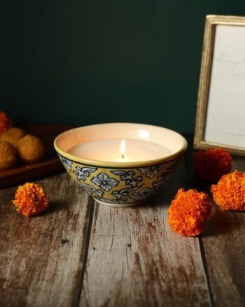 Manohar Ceramic Candle